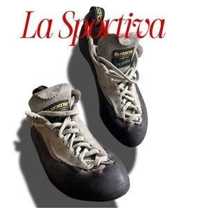 La Sportiva Climbing Shoes in Cream and Black MYTHOS